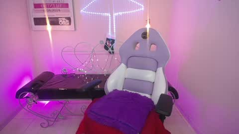 cony online show from December 2024 01:11:02 PM