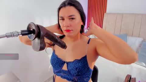 coraline hot18 online show from September 2025 12:16:01 PM