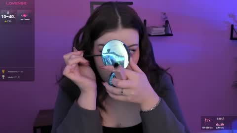 little girl who is always right or Coraline online show from February 2025 05:38:01 AM