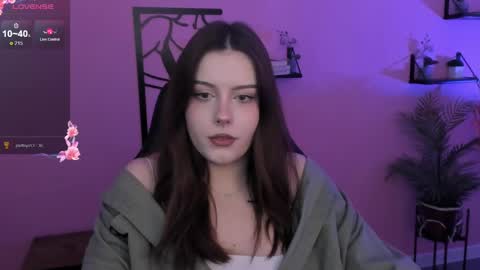 little girl who is always right or Coraline online show from March 2025 08:19:02 AM