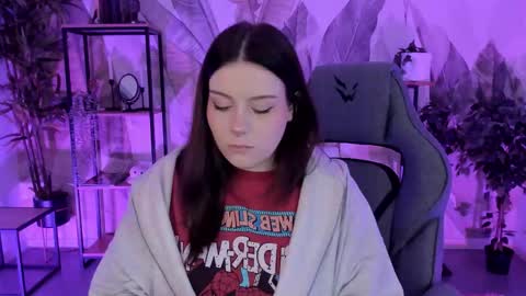 little girl who is always right or Coraline online show from October 2025 05:15:01 AM