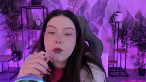 little girl who is always right or Coraline online show from October 2025 05:15:02 AM