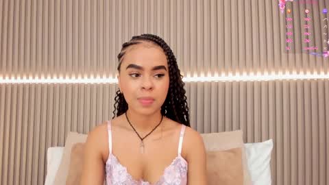 Snapshot of coralineross_ chatting on February 2025 11:02:02 AM coralineross_ online show from February 2025 11:02:02 AM