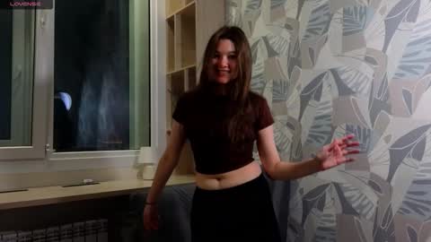 Leya online show from October 2025 03:47:02 PM