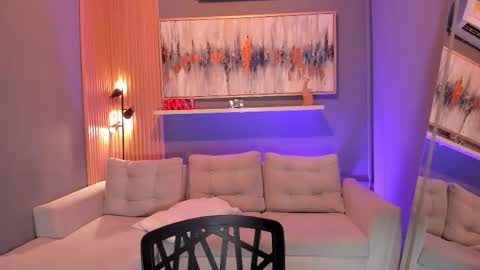 Cori online show from November 2025 12:28:01 PM