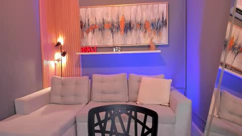 Cori online show from November 2025 12:48:02 PM