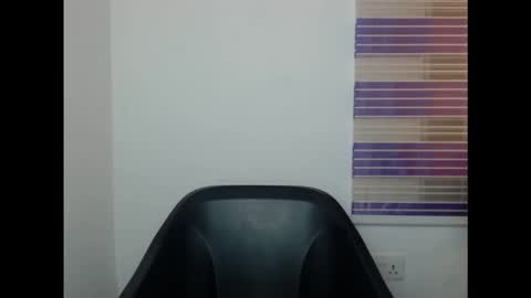 Snapshot of cornxcunt chatting on October 2025 06:52:01 PM cornxcunt online show from October 2025 06:52:01 PM