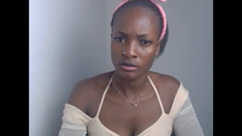 Snapshot of cornxslut chatting on October 2025 06:08:02 PM cornxslut online show from October 2025 06:08:02 PM