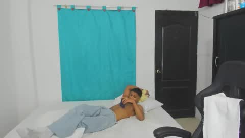 Ethan  online show from October 2025 01:15:01 AM