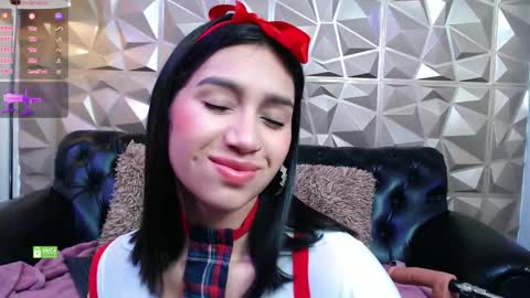 Snapshot of cosmiccandyx chatting on January 2025 12:07:01 PM Cosmic online show from January 2025 12:07:01 PM