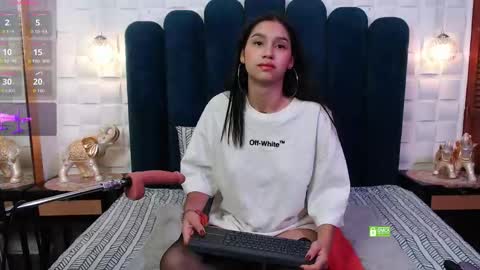 Snapshot of cosmiccandyx chatting on September 2025 12:05:02 PM Cosmic online show from September 2025 12:05:02 PM