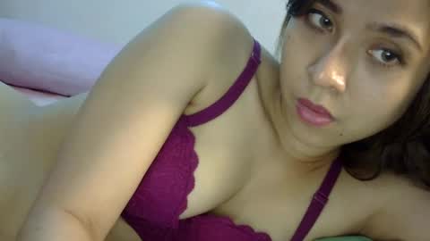 Liz Gwyneth Charlota online show from January 2025 03:25:02 PM