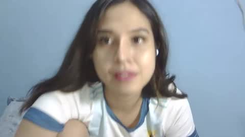 Liz Gwyneth Charlota online show from October 2025 03:42:01 PM