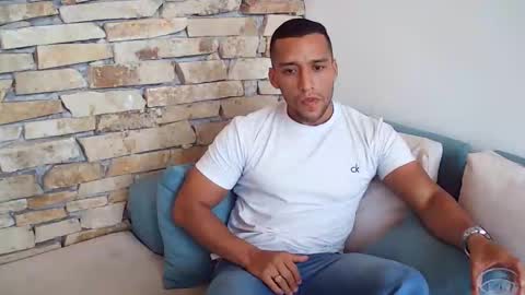 Snapshot of couplelovecolombia123 chatting on September 2025 09:03:02 PM COUPLELOVE online show from September 2025 09:03:02 PM