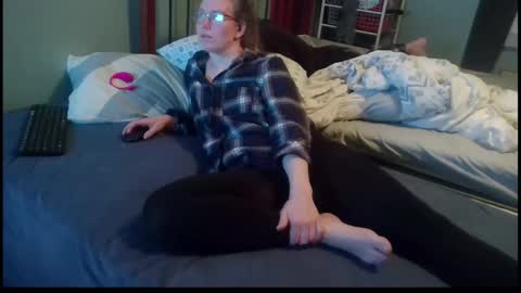 norwegian couple online show from February 2025 08:59:02 AM