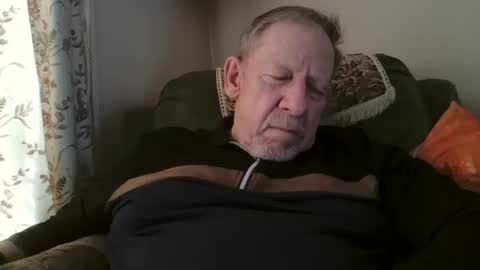 courieral1 online show from September 2025 01:49:01 PM