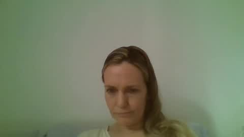 Anny online show from December 2024 10:36:01 AM