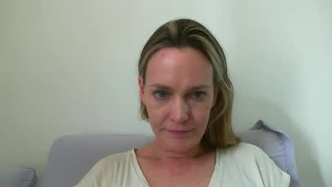 Anny online show from January 2025 02:23:01 PM