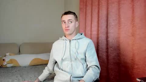 Snapshot of crazybottom99 chatting on November 2025 06:09:02 PM Alex online show from November 2025 06:09:02 PM