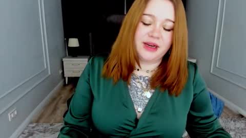 Snapshot of crazydaisiy chatting on January 2025 12:31:02 AM crazydaisiy online show from January 2025 12:31:02 AM