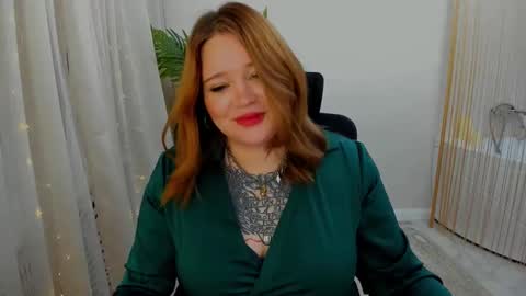 Snapshot of crazydaisiy chatting on January 2025 03:25:02 PM crazydaisiy online show from January 2025 03:25:02 PM