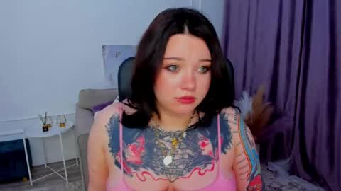 Snapshot of crazydaisiy chatting on February 2025 03:42:02 PM crazydaisiy online show from February 2025 03:42:02 PM