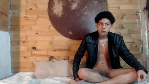 Snapshot of creampie_couple1 chatting on January 2025 07:12:02 AM CAMILA Y SEBASTIAN online show from January 2025 07:12:02 AM