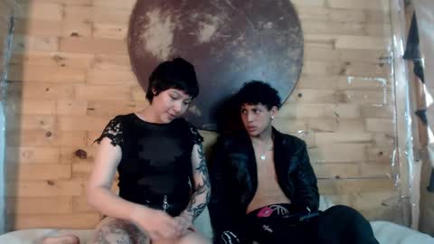 Snapshot of creampie_couple1 chatting on January 2025 03:39:02 PM CAMILA Y SEBASTIAN online show from January 2025 03:39:02 PM