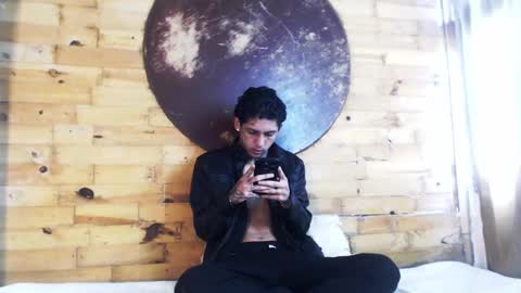 Snapshot of creampie_couple1 chatting on January 2025 04:08:01 PM CAMILA Y SEBASTIAN online show from January 2025 04:08:01 PM