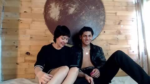 Snapshot of creampie_couple1 chatting on January 2025 06:27:02 PM CAMILA Y SEBASTIAN online show from January 2025 06:27:02 PM