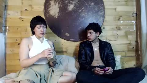 Snapshot of creampie_couple1 chatting on January 2025 11:27:01 PM CAMILA Y SEBASTIAN online show from January 2025 11:27:01 PM