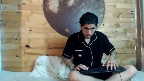 Snapshot of creampie_couple1 chatting on January 2025 02:49:02 AM CAMILA Y SEBASTIAN online show from January 2025 02:49:02 AM