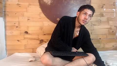 Snapshot of creampie_couple1 chatting on February 2025 09:32:01 PM CAMILA Y SEBASTIAN online show from February 2025 09:32:01 PM