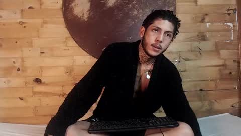 Snapshot of creampie_couple1 chatting on March 2025 11:38:02 PM CAMILA Y SEBASTIAN online show from March 2025 11:38:02 PM