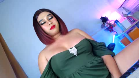 A S H L Y online show from February 2025 05:26:02 PM