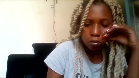 Creamy online show from October 2025 10:56:01 AM