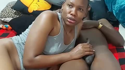 creamyhub online show from December 2025 09:38:01 AM