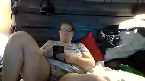 Snapshot of creamymadona chatting on November 2025 01:11:02 PM Heather online show from November 2025 01:11:02 PM