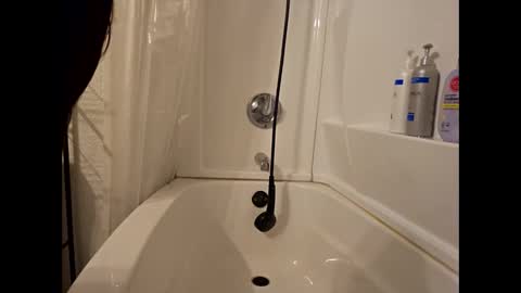 creamymilf11 online show from October 2025 02:45:01 AM