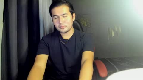 Snapshot of creamynow chatting on December 2024 03:59:02 PM BareCreamyCum online show from December 2024 03:59:02 PM