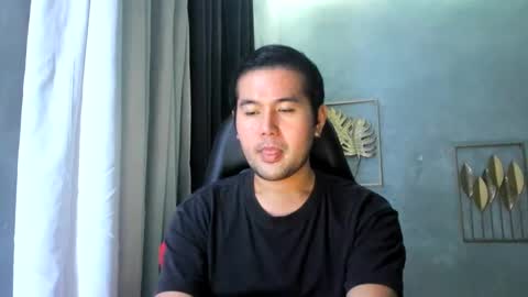 Snapshot of creamynow chatting on January 2025 08:35:01 PM BareCreamyCum online show from January 2025 08:35:01 PM