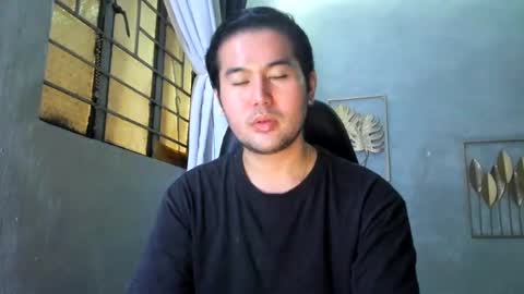 Snapshot of creamynow chatting on January 2025 05:50:01 AM BareCreamyCum online show from January 2025 05:50:01 AM