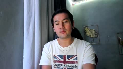 Snapshot of creamynow chatting on January 2025 08:37:02 PM BareCreamyCum online show from January 2025 08:37:02 PM