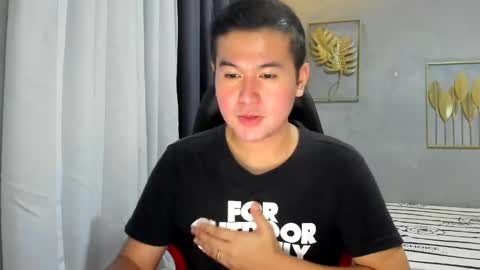 Snapshot of creamynow chatting on February 2025 06:55:01 PM BareCreamyCum online show from February 2025 06:55:01 PM