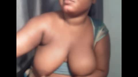 creamyposh1 online show from November 2025 04:32:02 AM