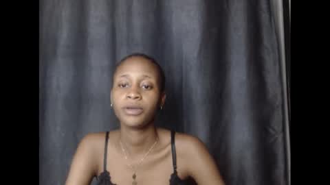 creamyxmuffin online show from February 2025 08:14:02 PM