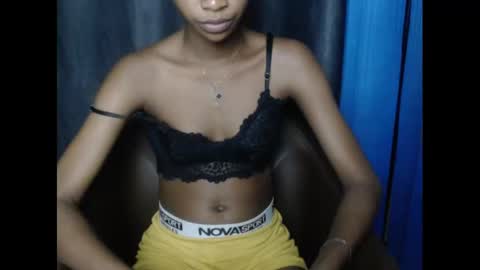 creamyxmuffin online show from February 2025 11:19:02 PM