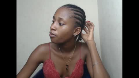 creamyxmuffin online show from March 2025 02:52:01 AM
