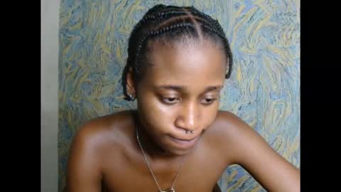 creamyxmuffin online show from September 2025 08:49:02 AM