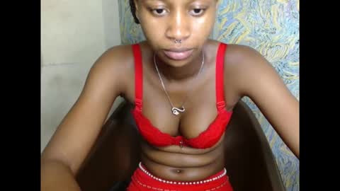 creamyxmuffin online show from September 2025 08:17:01 AM